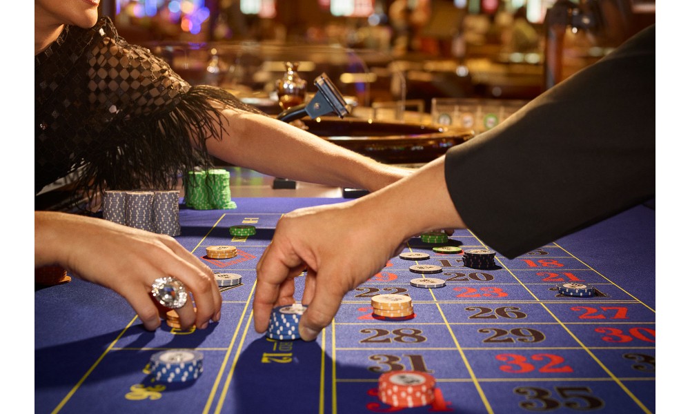 Why are crypto casino asset movements visible across ledger explorers?